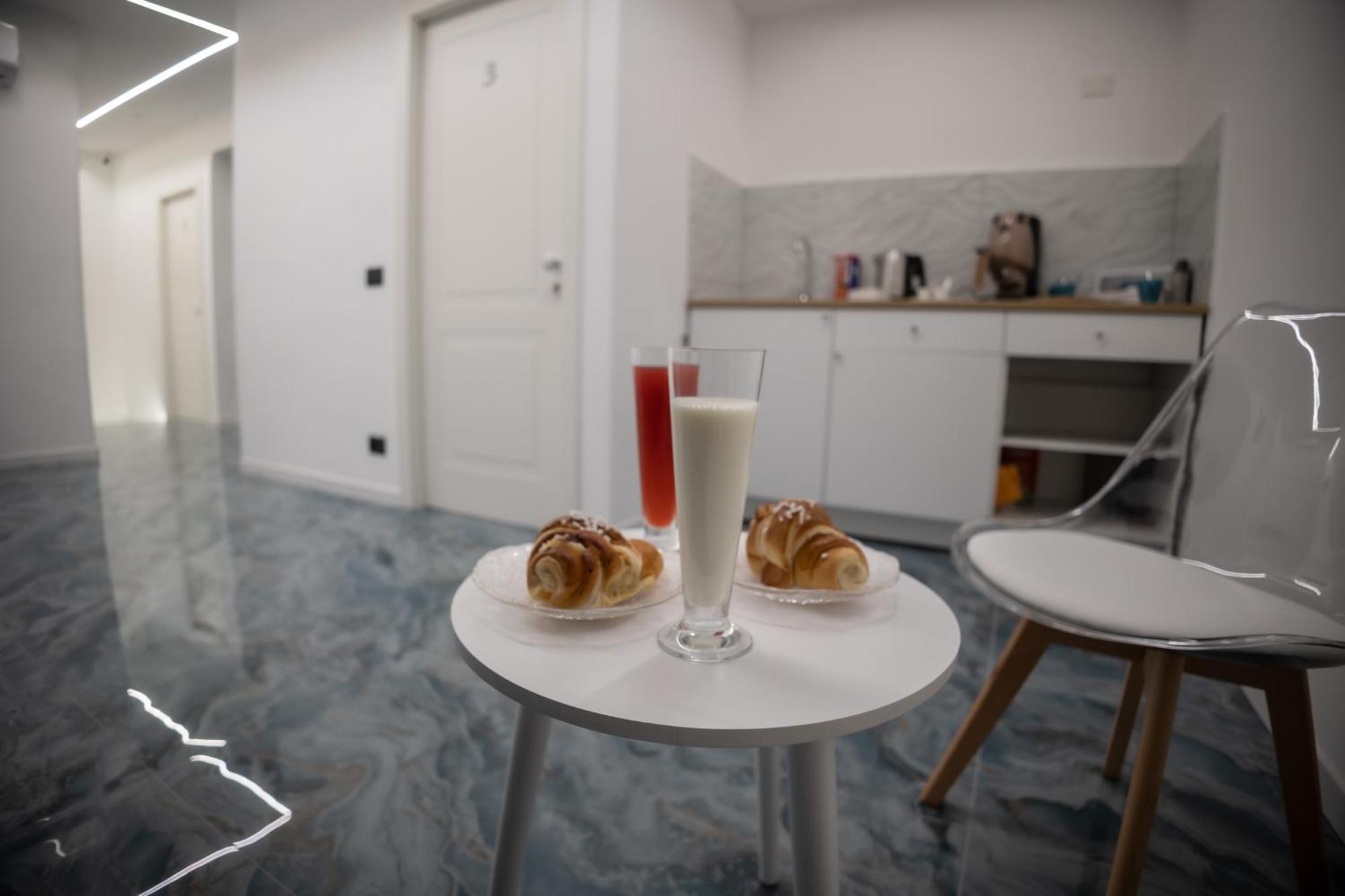 Fp Suite Napoli Eksteriør billede