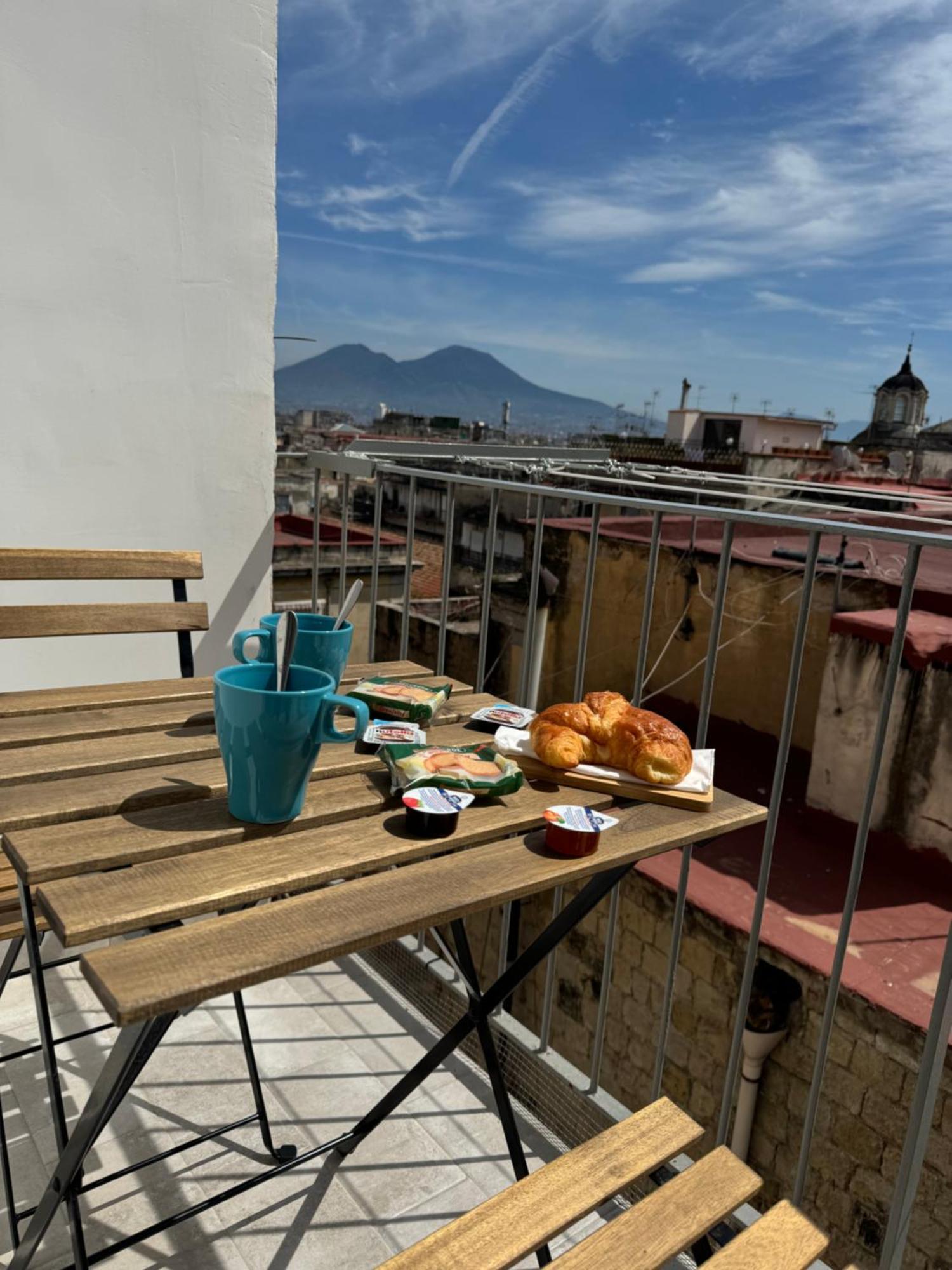 Fp Suite Napoli Eksteriør billede